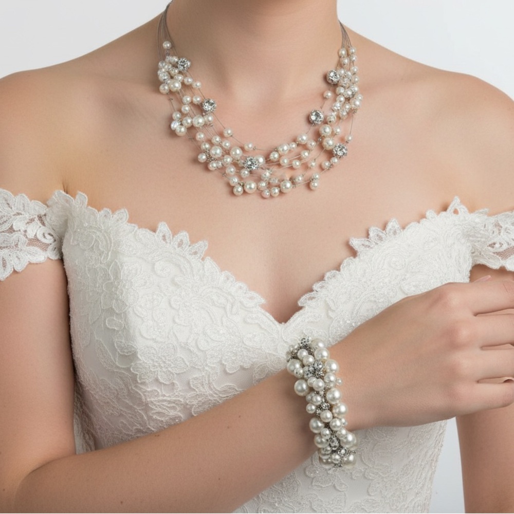 Bridal Elegant Pearl and Silver Rhinestone Jewelry Set